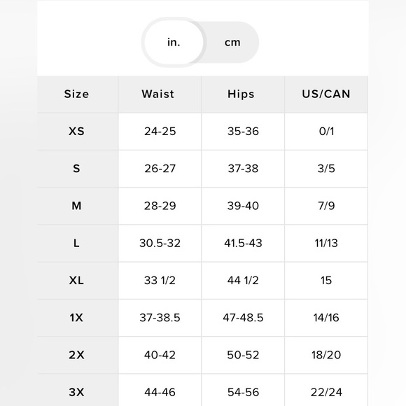 BNWT FasionNova Got What You Want Flare Leg Jeans - Light Blue Wash - Picture 12 of 12